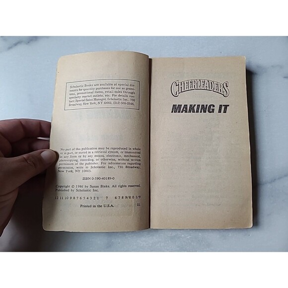 Cheerleaders #19 Making It By Susan Blake Paperback - Picture 3 of 10